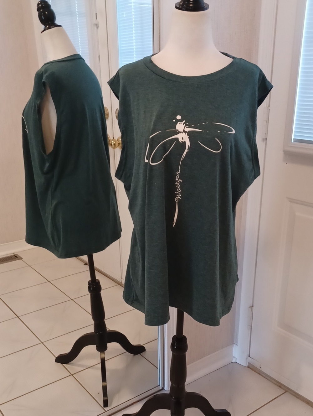 4/$60 New Dark Green Sleeveless "Warrior" Dragonfly Graphic Tank Top - Size 2XL